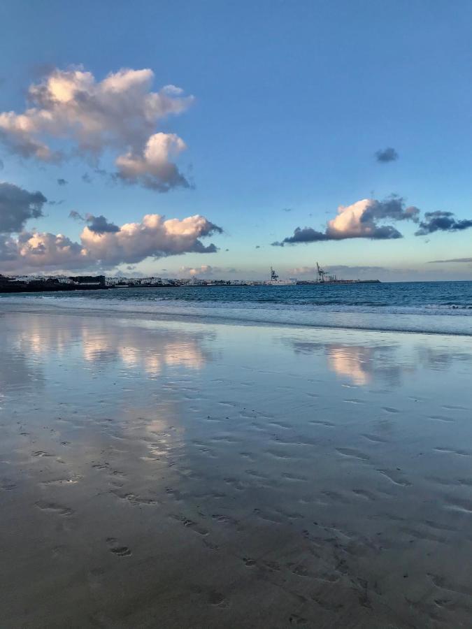 Fuerteventura Beach Vacations And Blue Mango Surf&Fitness Center At Charco Puerto del Rosario  Kültér fotó